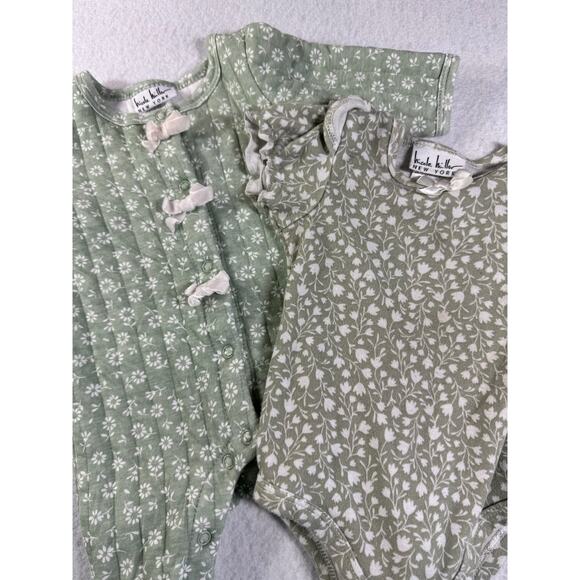 Nicole Miller Other - Nicole Miller 0-3M lot of 2 Green One Piece Floral Footie with White Bows Spring